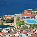 - Sibenik-dubrava 度假居 Dubrava (Sibenik-Knin)