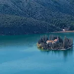 - Sibenik-dubrava 度假居 Dubrava (Sibenik-Knin)