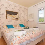 - Sibenik-dubrava Holiday home Dubrava (Sibenik-Knin)