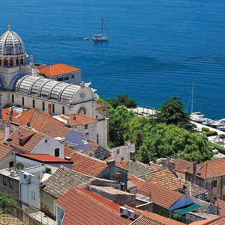 Apartament Holiday Home - Sibenik-Dubrava Dubrava (Sibenik-Knin)