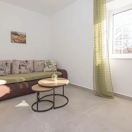 Holiday Home - Sibenik-Dubrava Apartament Dubrava (Sibenik-Knin)