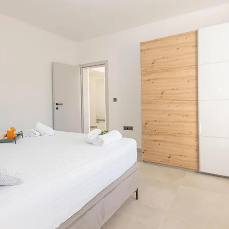 Holiday Home - Sibenik-Dubrava Apartament *