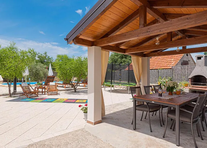 Holiday Home - Sibenik-Dubrava Vakantiehuis