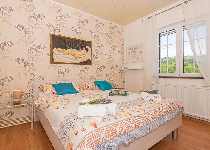 Holiday Home - Sibenik-Dubrava Vakantiehuis Dubrava (Sibenik-Knin)