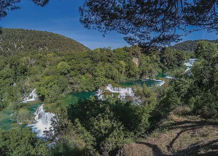 Vakantiehuis Holiday Home - Sibenik-Dubrava