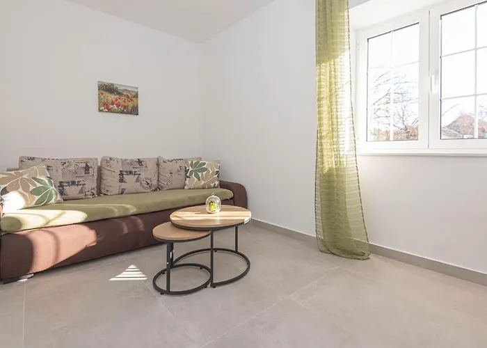 Holiday Home - Sibenik-Dubrava Vakantiehuis Dubrava (Sibenik-Knin)